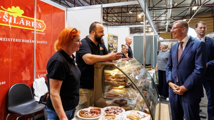 Gardēdis! Valsts prezidents Rinkēvičs dodas palutināt garšu kārpiņas Ķīpsalas krāšņākajā izstādē. FOTO